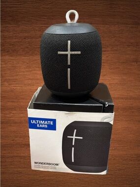 ULTÍMATE EARS WONDERBOOM PORTABLE BLUETOOTH SPEAKER